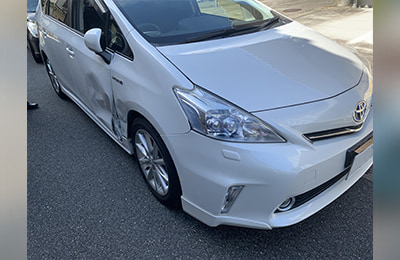 トヨタ プリウスα