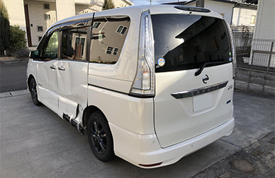 日産 セレナ