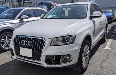 アウディ Q5
