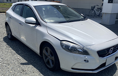 ボルボ V40