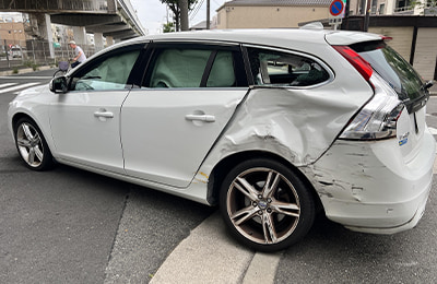 ボルボ V60