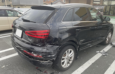 アウディ Q3