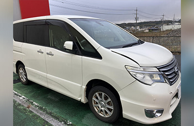 日産 セレナ